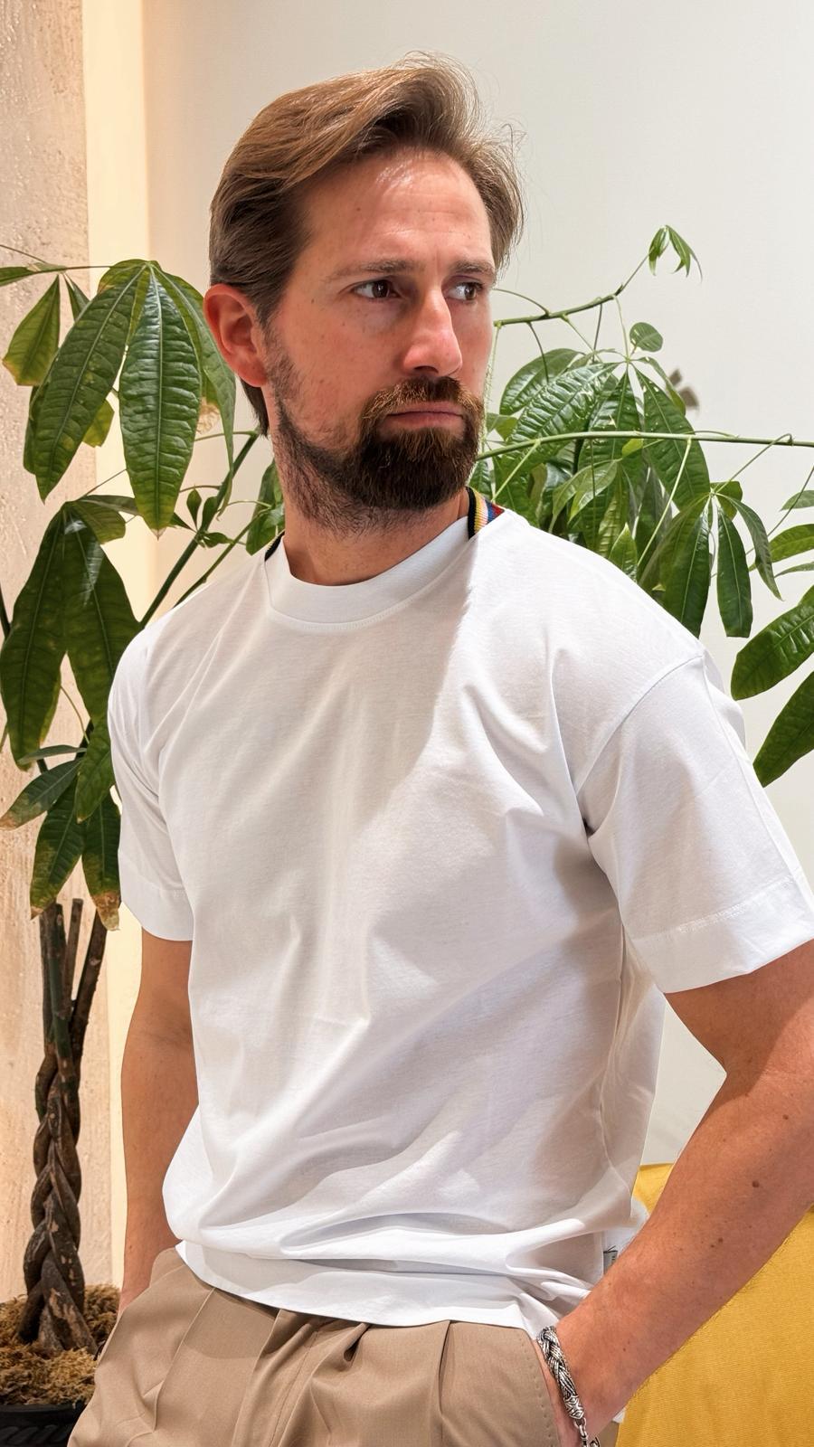 02510_338|fbc0a6eed9e53a1e763f8419883cc010