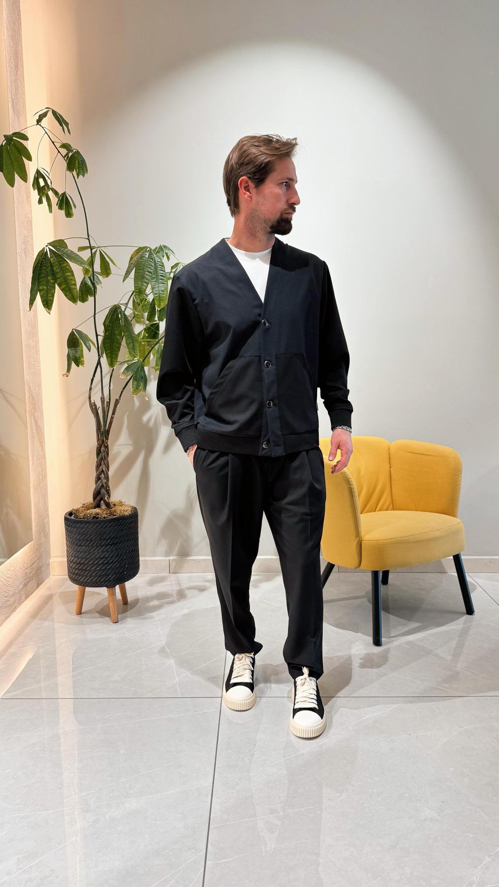 02646_37_1|06d8ec580db970a9ce8cecc5b7c0506f