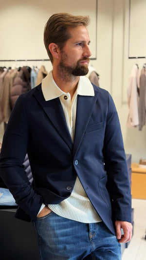 02700_404_3|8d7b9ff926030c18a34b612890c6f35e